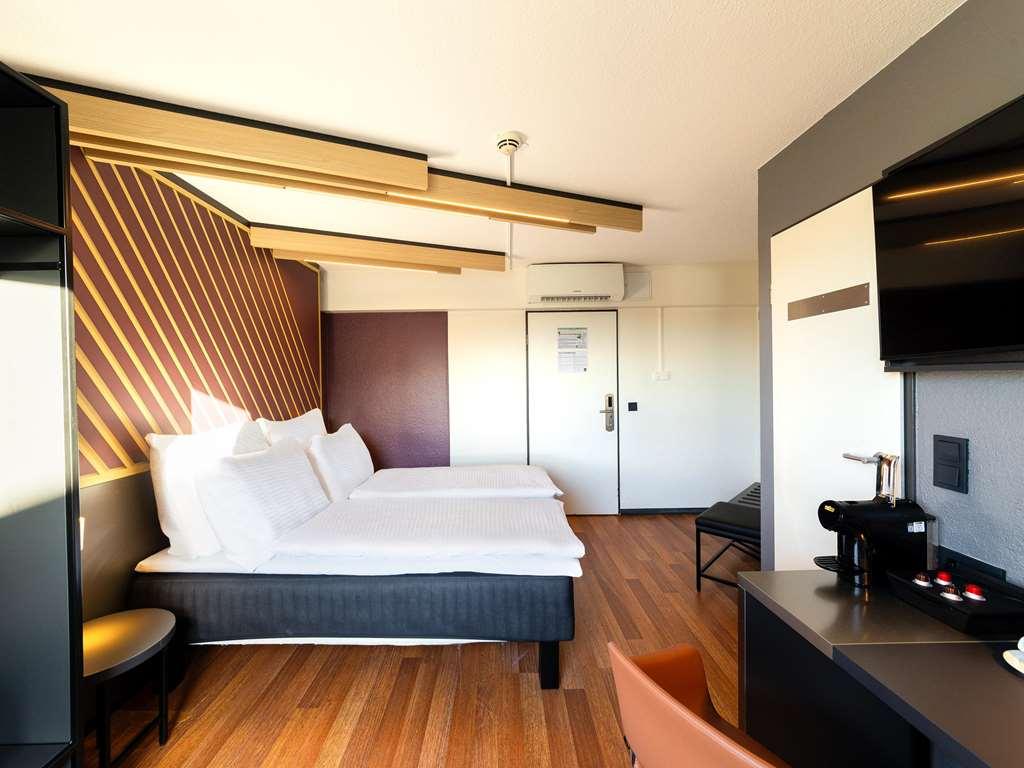 Dusseldorf-hbf Hotel *